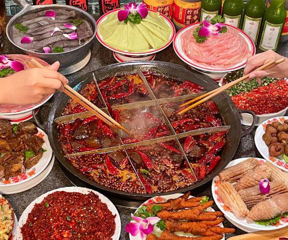 旅游：重庆火锅城市记忆的辣味麻将胡了2试