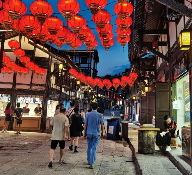 数规划景点匹配不同人群定制方案麻将胡了重庆旅游适合玩几天天(图1)